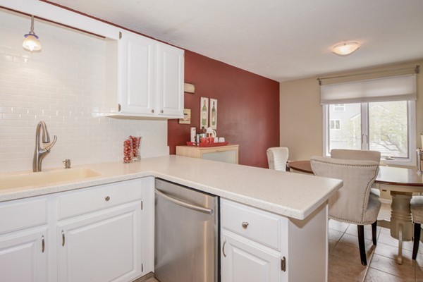 849 Boston Post Road, Unit 6C Marlborough, MA 01752 - Photo 4 of 30 Gallery Image 4