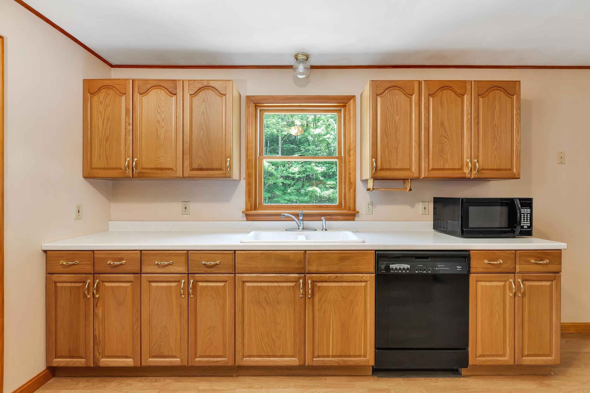 769 Davidson Hill Road Chester, VT 05143 - Photo 13 of 40