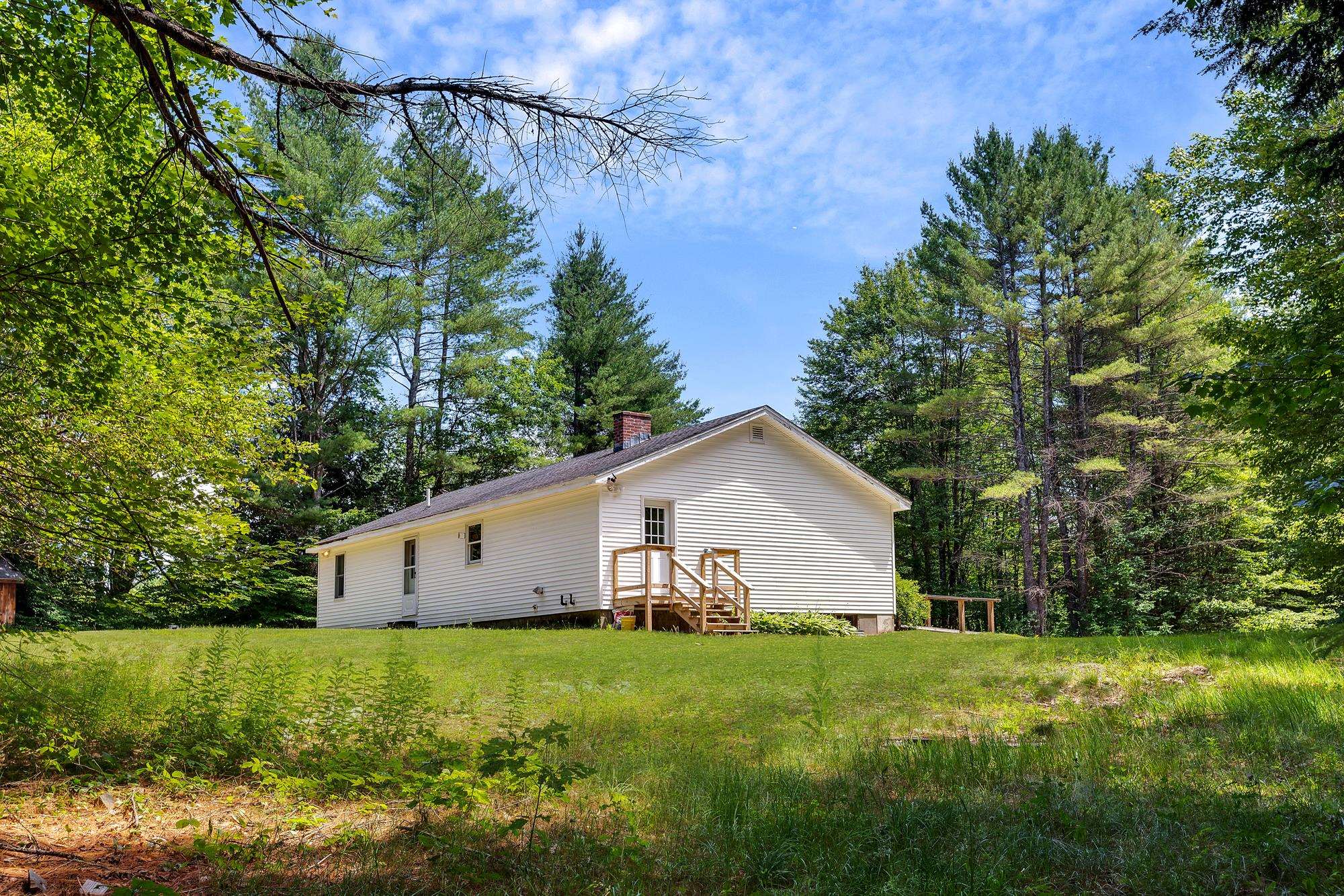 769 Davidson Hill Road Chester, VT 05143 - Photo 4 of 40