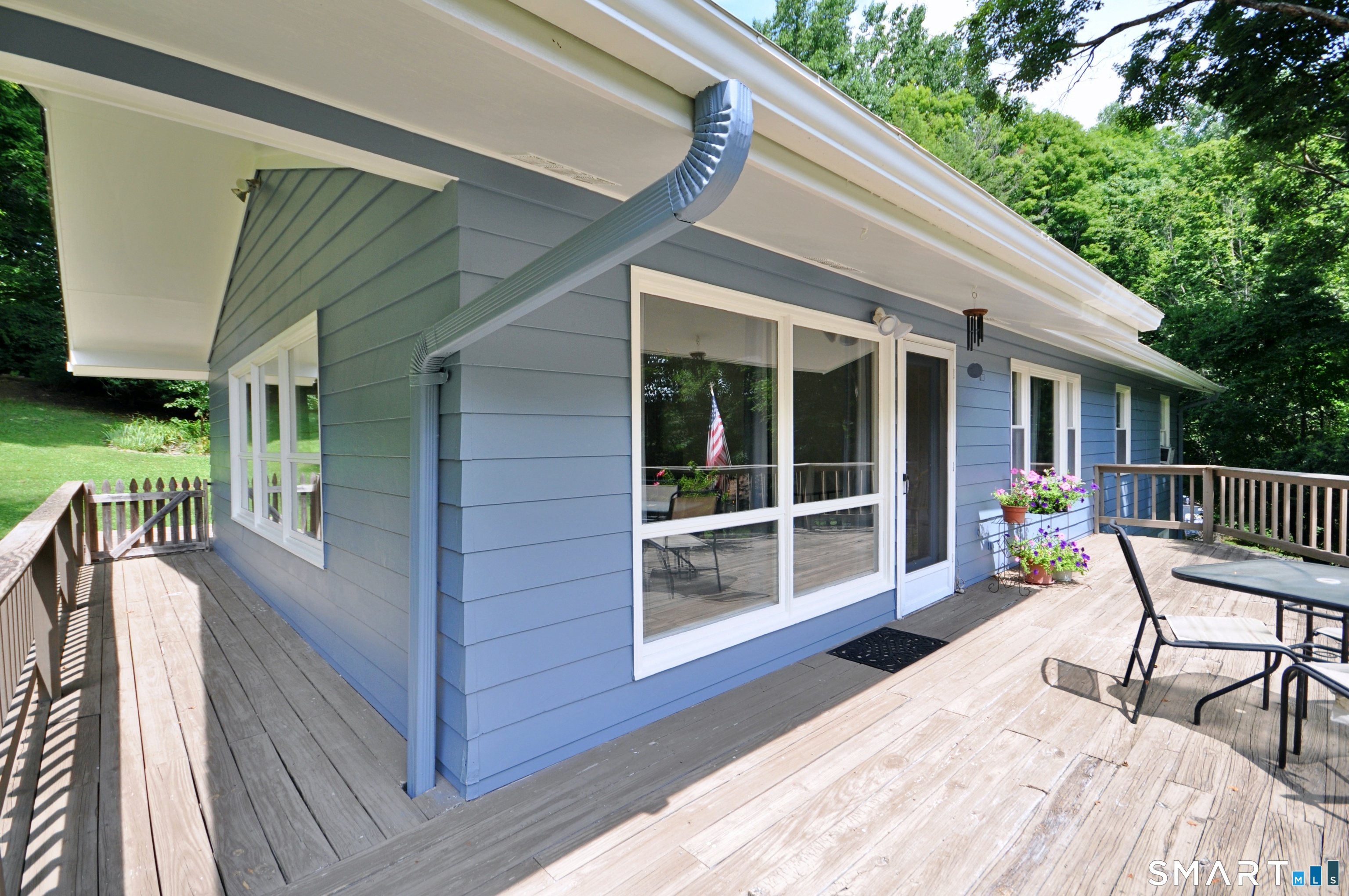 21 Carriage Lane Roxbury, CT 06783 - Photo 5 of 29 Gallery Image 5