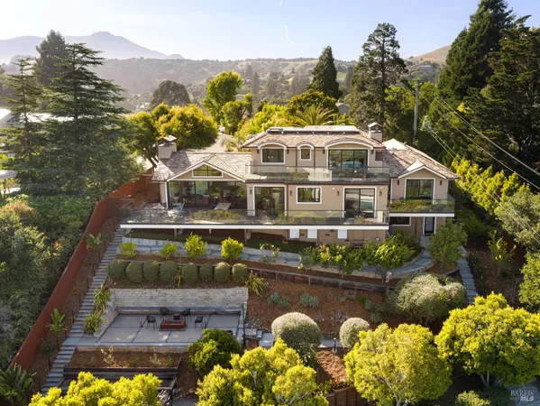 $6,277,000 | 9 Burrell Court, Tiburon, CA 94920