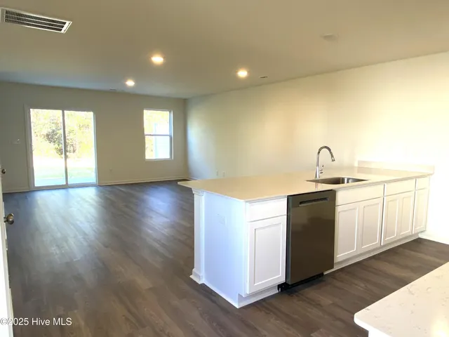 $1,850 | 2408 Brookville Drive, Unit B, Greenville, NC 27834