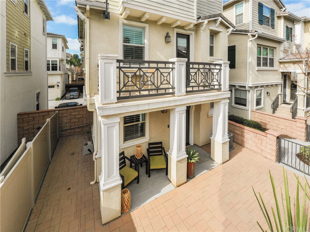 2154 Harmony Way Costa Mesa, CA 92627 - Photo 17 of 20