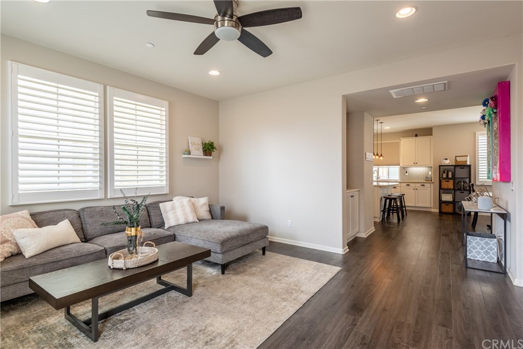 2154 Harmony Way Costa Mesa, CA 92627 - Photo 9 of 20