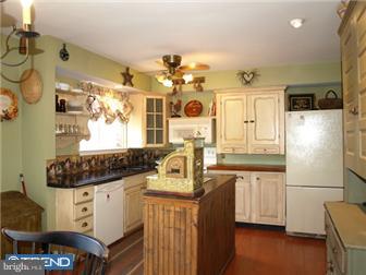 938 Forty Foot Road Hatfield, PA 19440 - Photo 2 of 12 Gallery Image 2