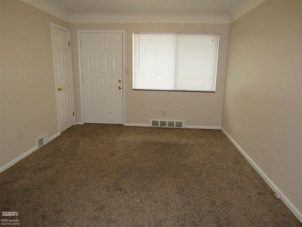 20779 North Nunneley Road Clinton Township, MI 48036 - Photo 3 of 12