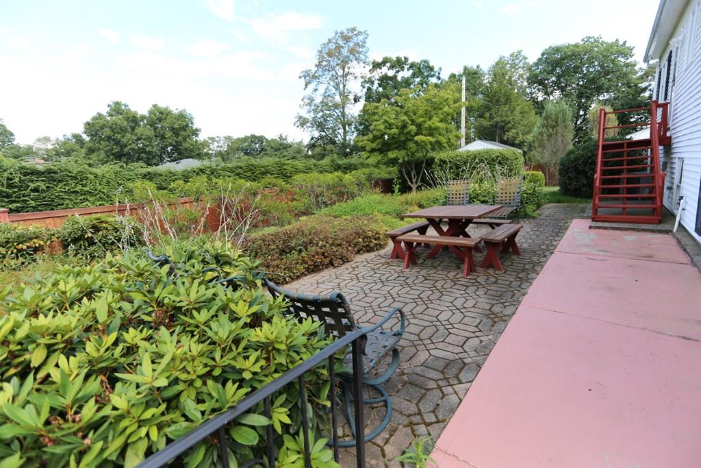 94 Hillview Road Holyoke, MA 01040 - Photo 2 of 9 a view of a backyard with sitting area