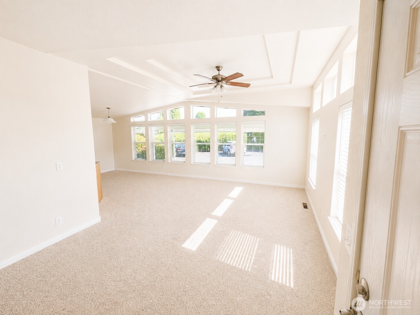 23825 15th Avenue Southeast, Unit 60 Bothell, WA 98021 - Photo 6 of 30