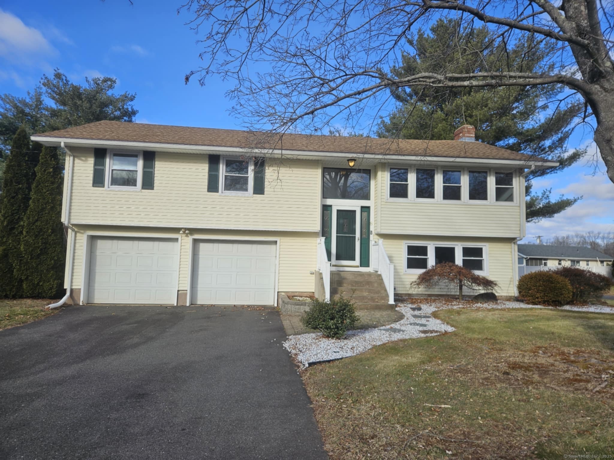 8 Robin Road Vernon, CT 06066 - Photo 1 of 1