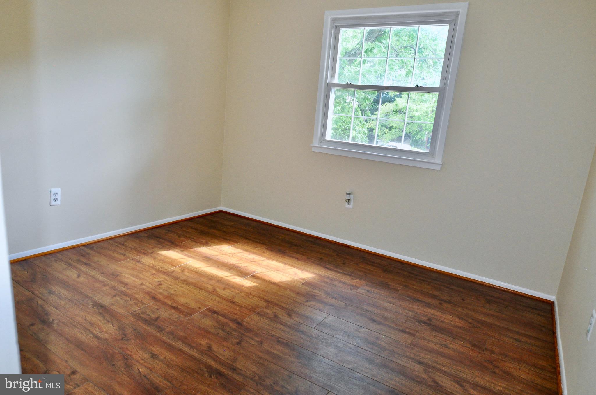 13831 Delaney Road Woodbridge, VA 22193 - Photo 15 of 38