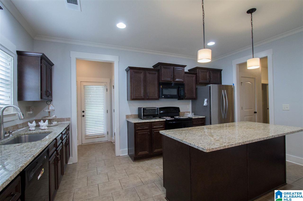 1162 Emerald Ridge Drive Calera, AL 35040 - Photo 13 of 32