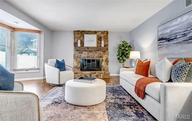 $580,000 | 12861 White Rock Court, St. Louis, MO 63131