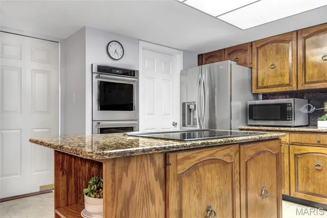 $580,000 | 12861 White Rock Court, St. Louis, MO 63131