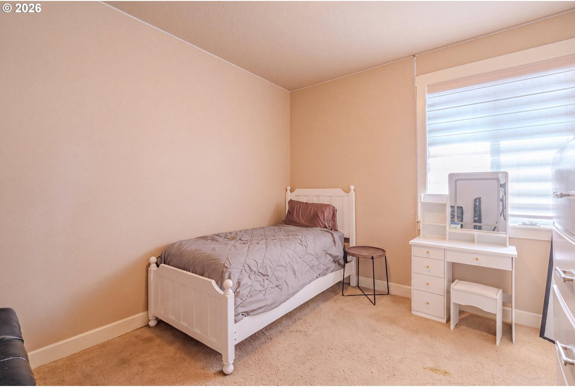 1822 South Dusky Drive Ridgefield, WA 98642 - Photo 29 of 41 Bedroom
