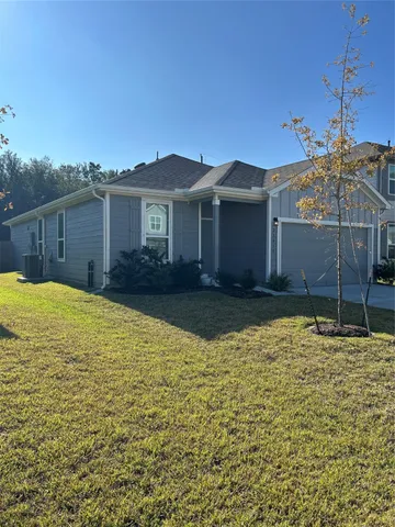 a house view with a backyard space
