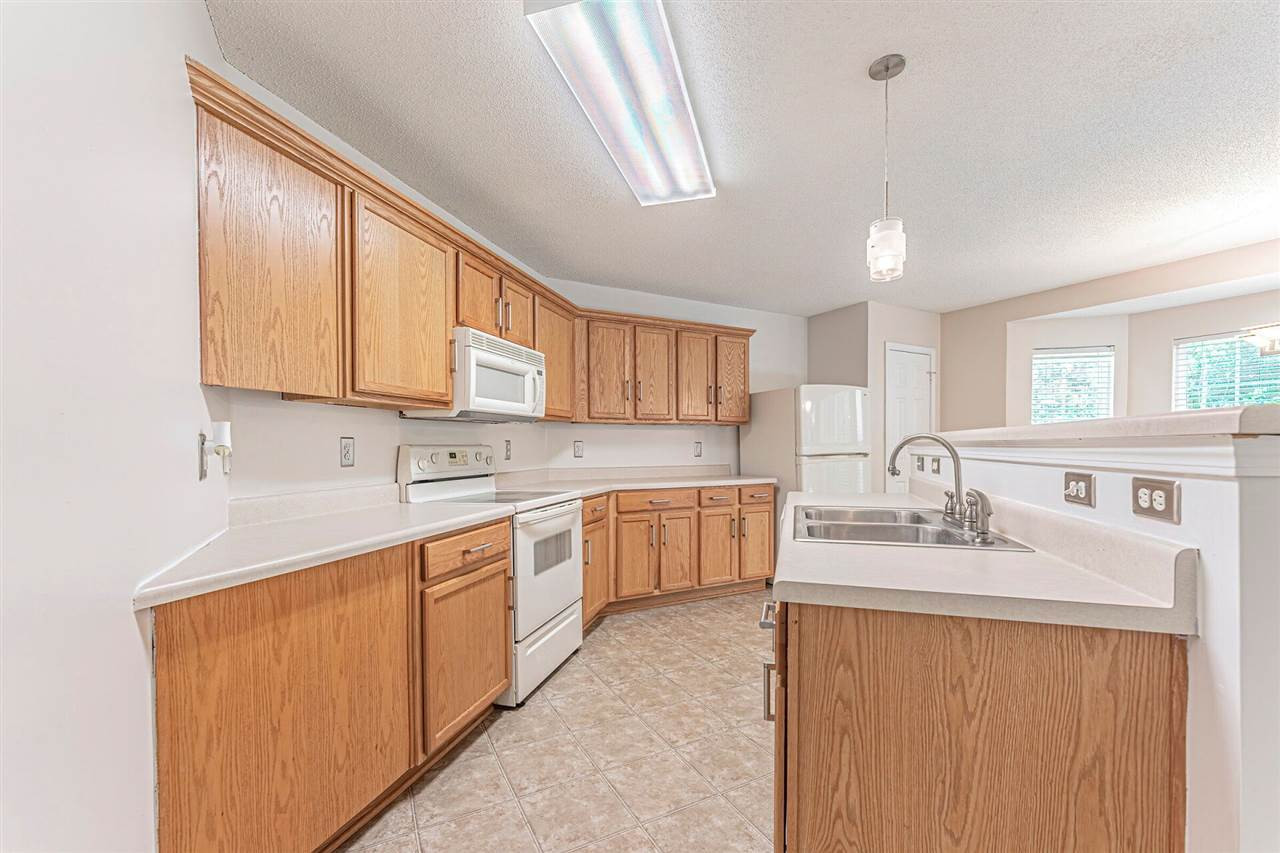 2640 Pebble Meadow Lane Raleigh, NC 27610 - Photo 8 of 21 Photo 8