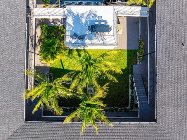 $1,700 | 1310 West 29th Street, Unit 28, Hialeah, FL 33012