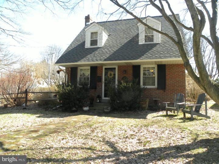 421 Sandy Bank Road Media, PA 19063 - Photo 1 of 12 Exterior Front