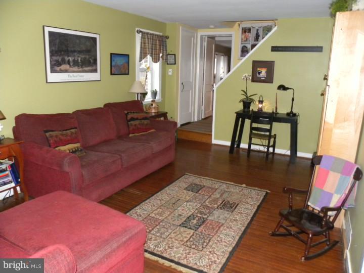 421 Sandy Bank Road Media, PA 19063 - Photo 8 of 12