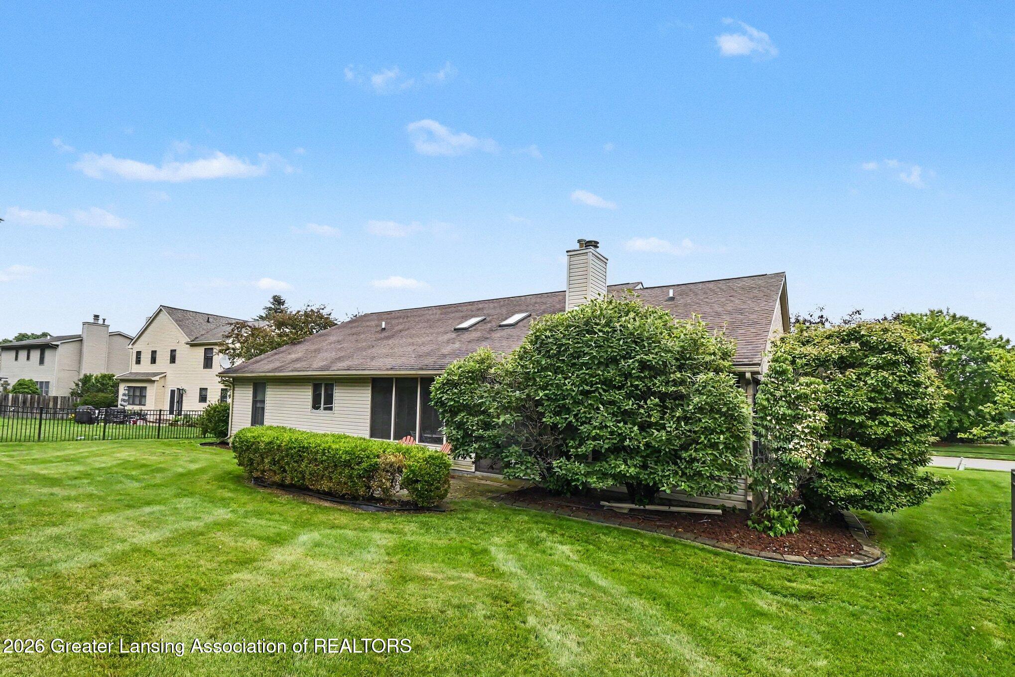 2380 Barnsbury Road East Lansing, MI 48823 - Photo 26 of 30 029_file_2676