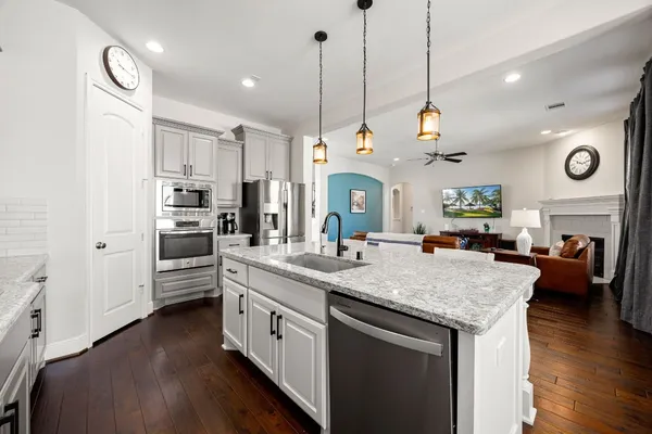 $625,000 | 2711 Cherry Tree Lane, Manvel, TX 77578