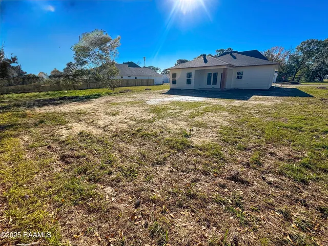 $279,900 | 103 Berchman Oaks Drive, Lafayette, LA 70506