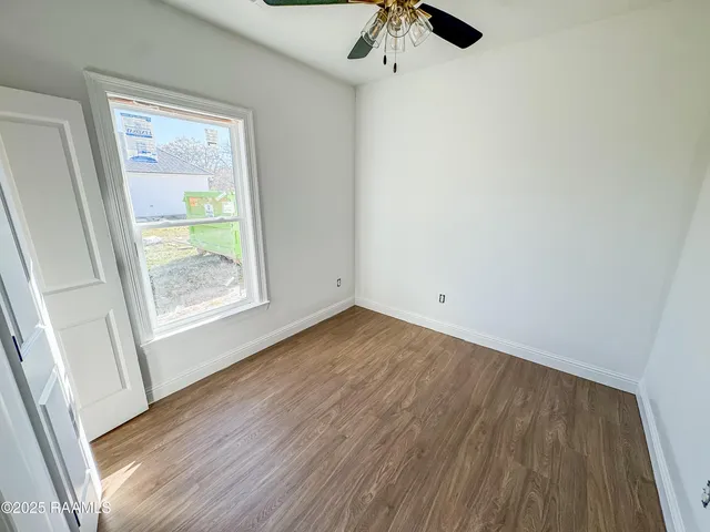 $279,900 | 103 Berchman Oaks Drive, Lafayette, LA 70506