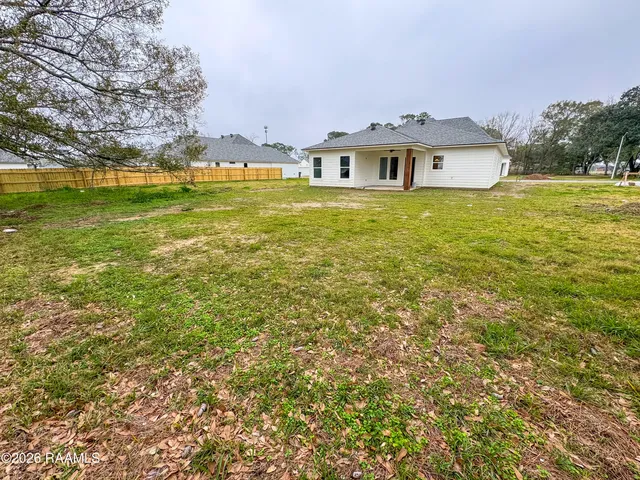 $279,900 | 103 Berchman Oaks Drive, Lafayette, LA 70506