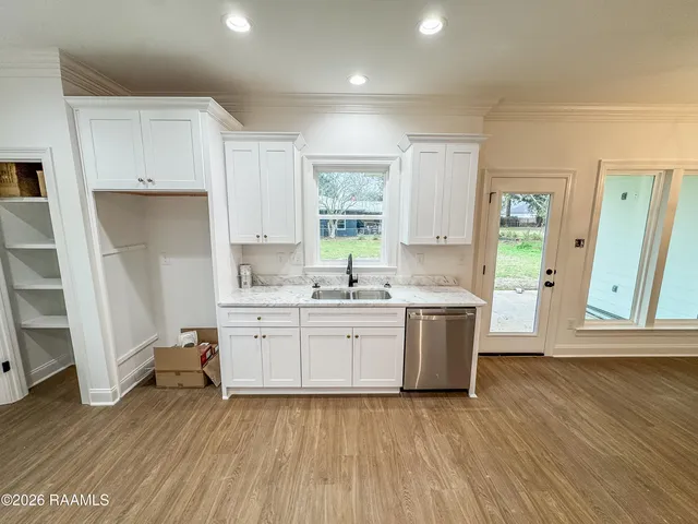 $279,900 | 103 Berchman Oaks Drive, Lafayette, LA 70506