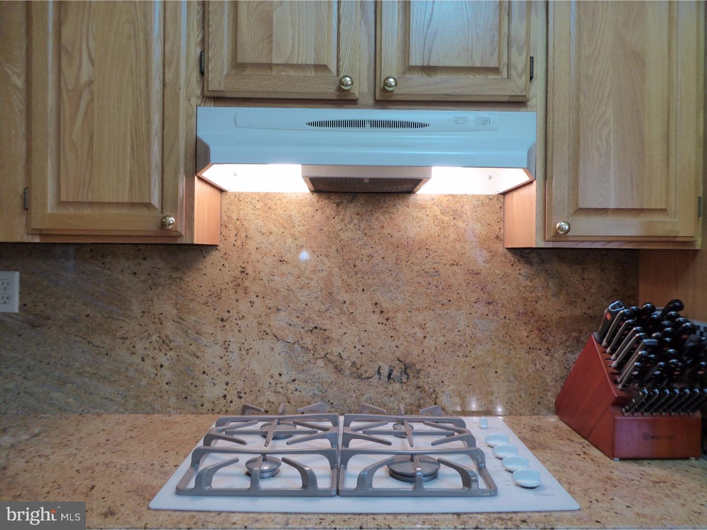 145 Hempstead Road Hamilton, NJ 08610 - Photo 9 of 25 Kitchen