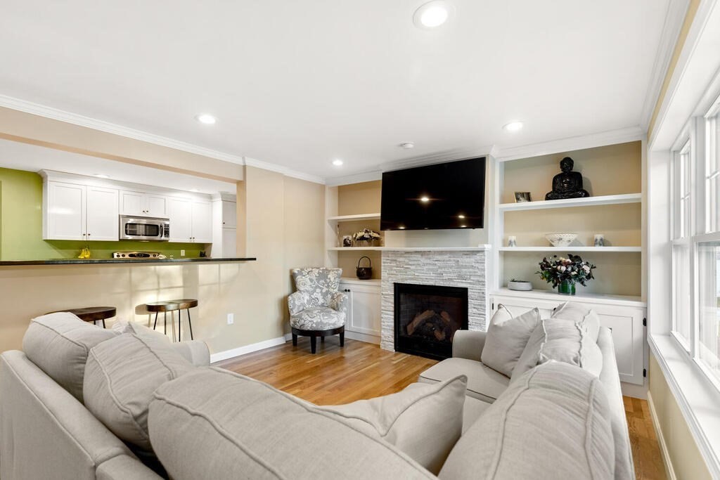 67 Ardsmoor Road Melrose, MA 02176 - Photo 15 of 32 Gallery Image 15