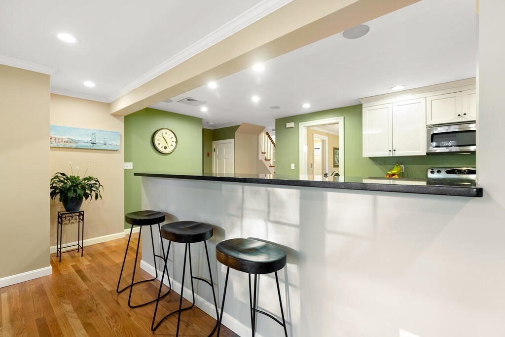 67 Ardsmoor Road Melrose, MA 02176 - Photo 16 of 32 Gallery Image 16