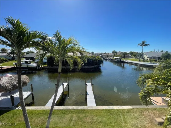 $249,900 | 1004 Southwest 48th Terrace, Unit 203, Cape Coral, FL 33914