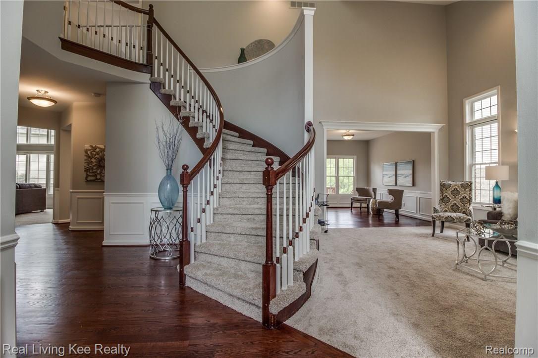 3880 May Center Road Lake Orion, MI 48360 - Photo 5 of 53 Gorgeous entry... All new flooring throughout entire home.