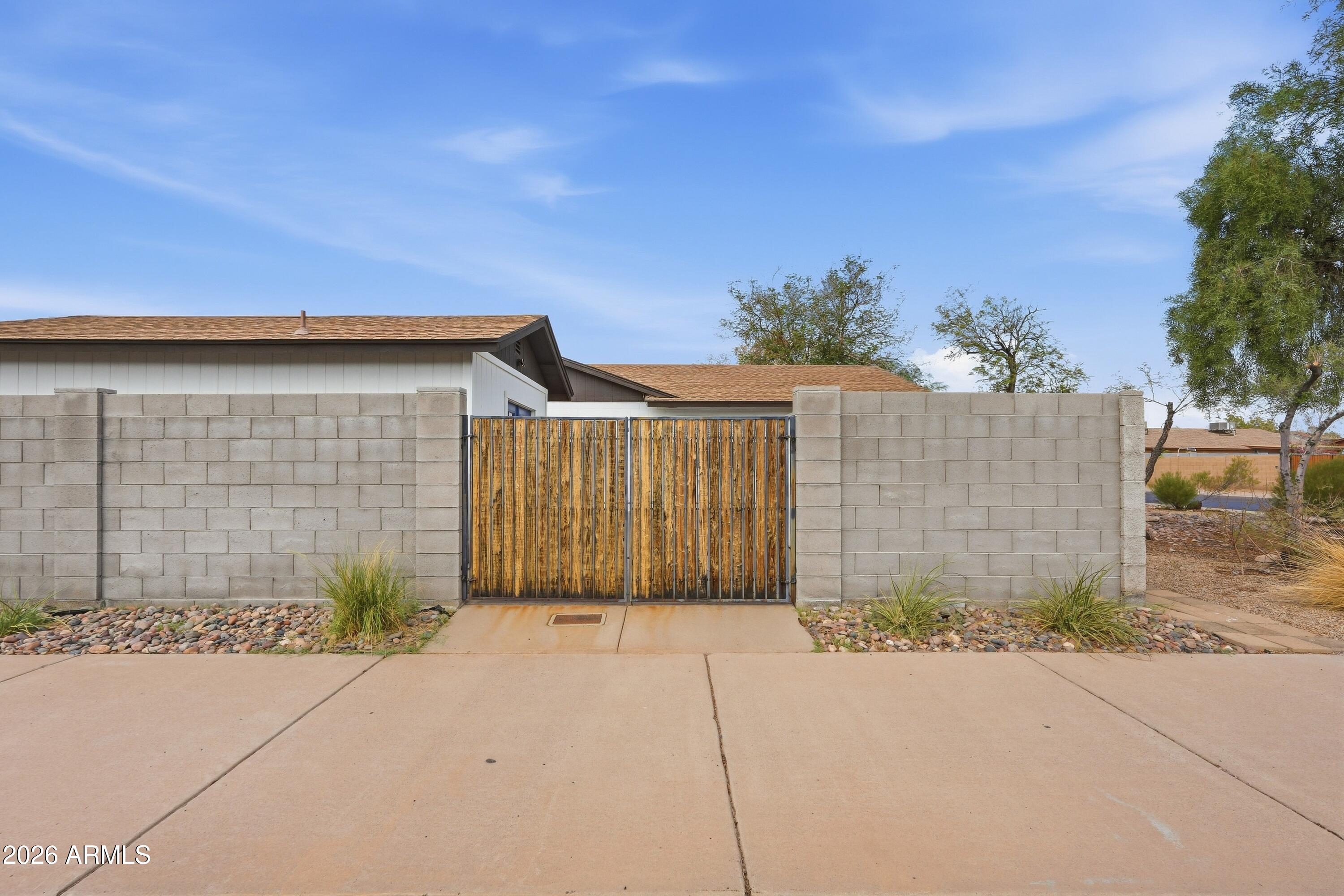 2901 West Kathleen Road Phoenix, AZ 85053 - Photo 40 of 41 052_ListerPros