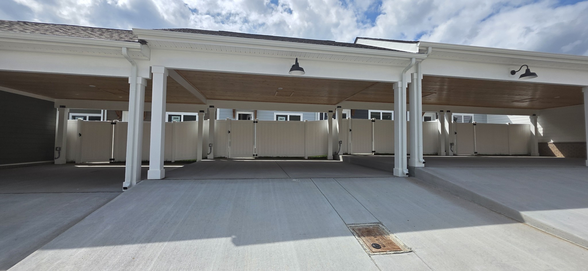 3207 Tasker Drive Antioch, TN 37013 - Photo 4 of 21 a view of a car garage