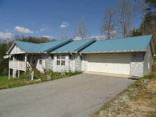 226 Old Springs Road Maynardville, TN 37807 - Photo 2 of 40 20130909230619438248000000-o