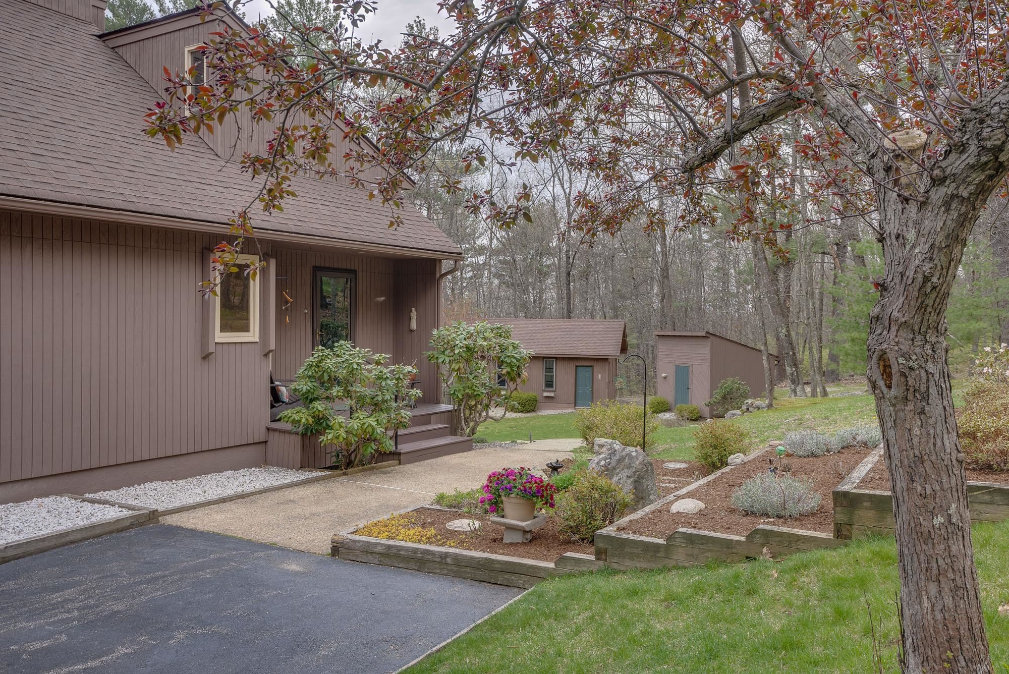5 High Hill Road Atkinson, NH 03811 - Photo 5 of 36