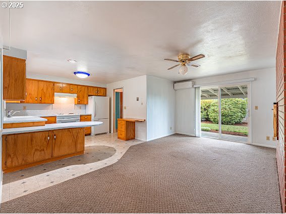 3138 Columbine Street Eugene, OR 97404 - Photo 9 of 20 Dining Area
