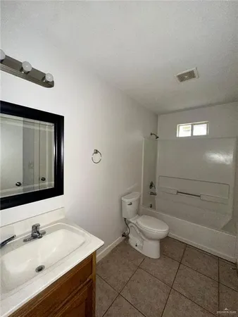 $850 | 800 West Bronze Drive, Unit 1, Pharr, TX 78577