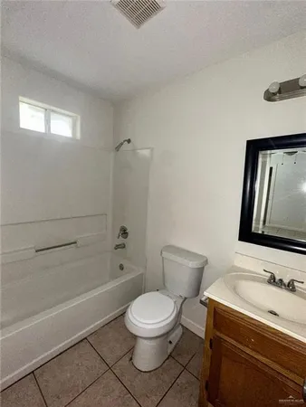 $850 | 800 West Bronze Drive, Unit 1, Pharr, TX 78577