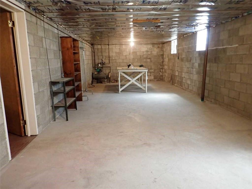 1242 Highland Road Monongahela, PA 15063 - Photo 14 of 17 Gallery Image 14