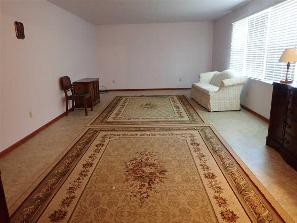 1242 Highland Road Monongahela, PA 15063 - Photo 4 of 17 Gallery Image 4