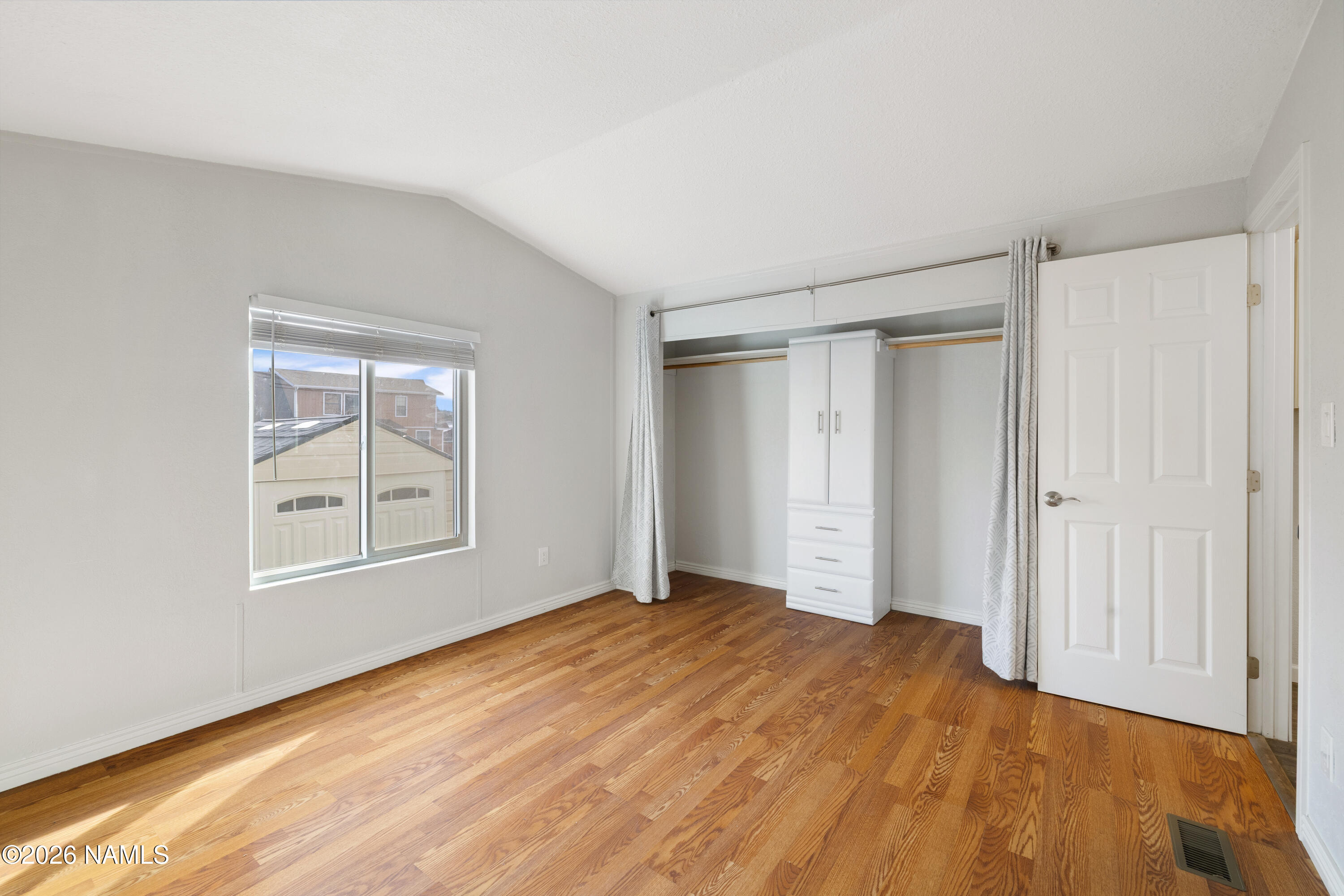 4805 South Thorn Road, Unit 8 Flagstaff, AZ 86005 - Photo 23 of 38 Primary Bedroom