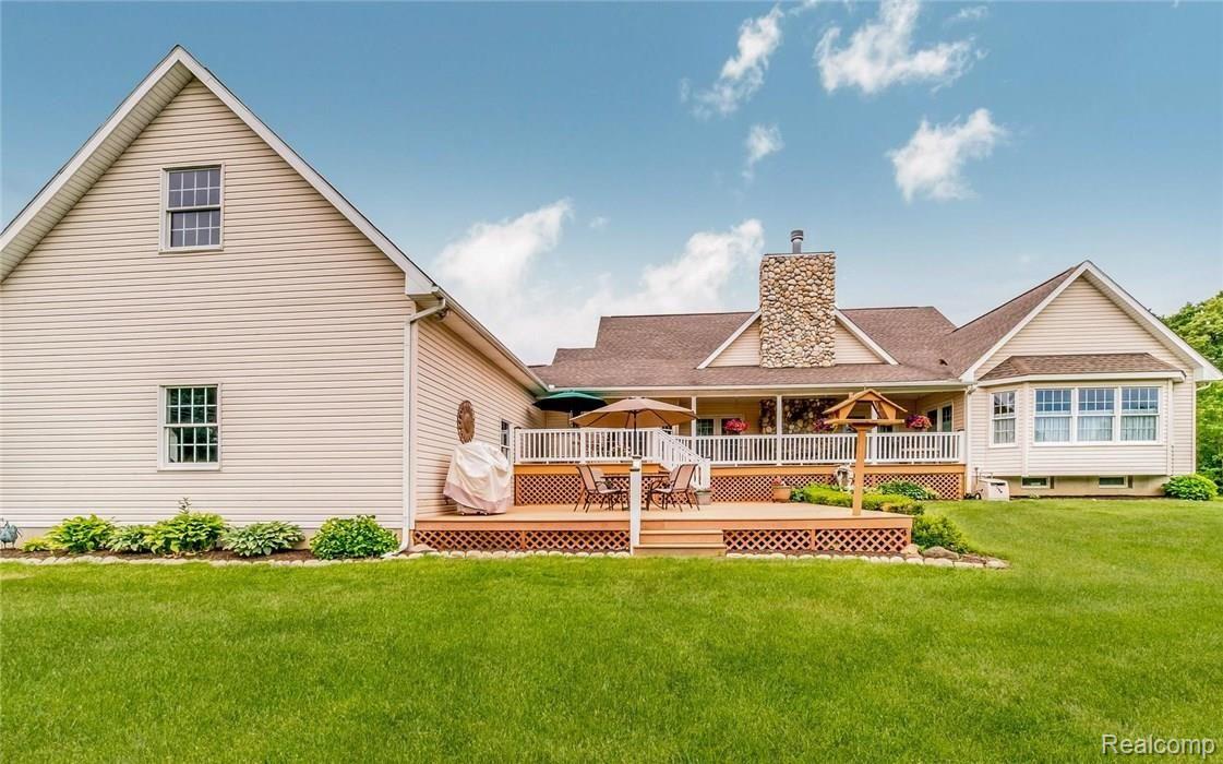 4964 Bullard Road Hartland, MI 48353 - Photo 38 of 40 38.jpg