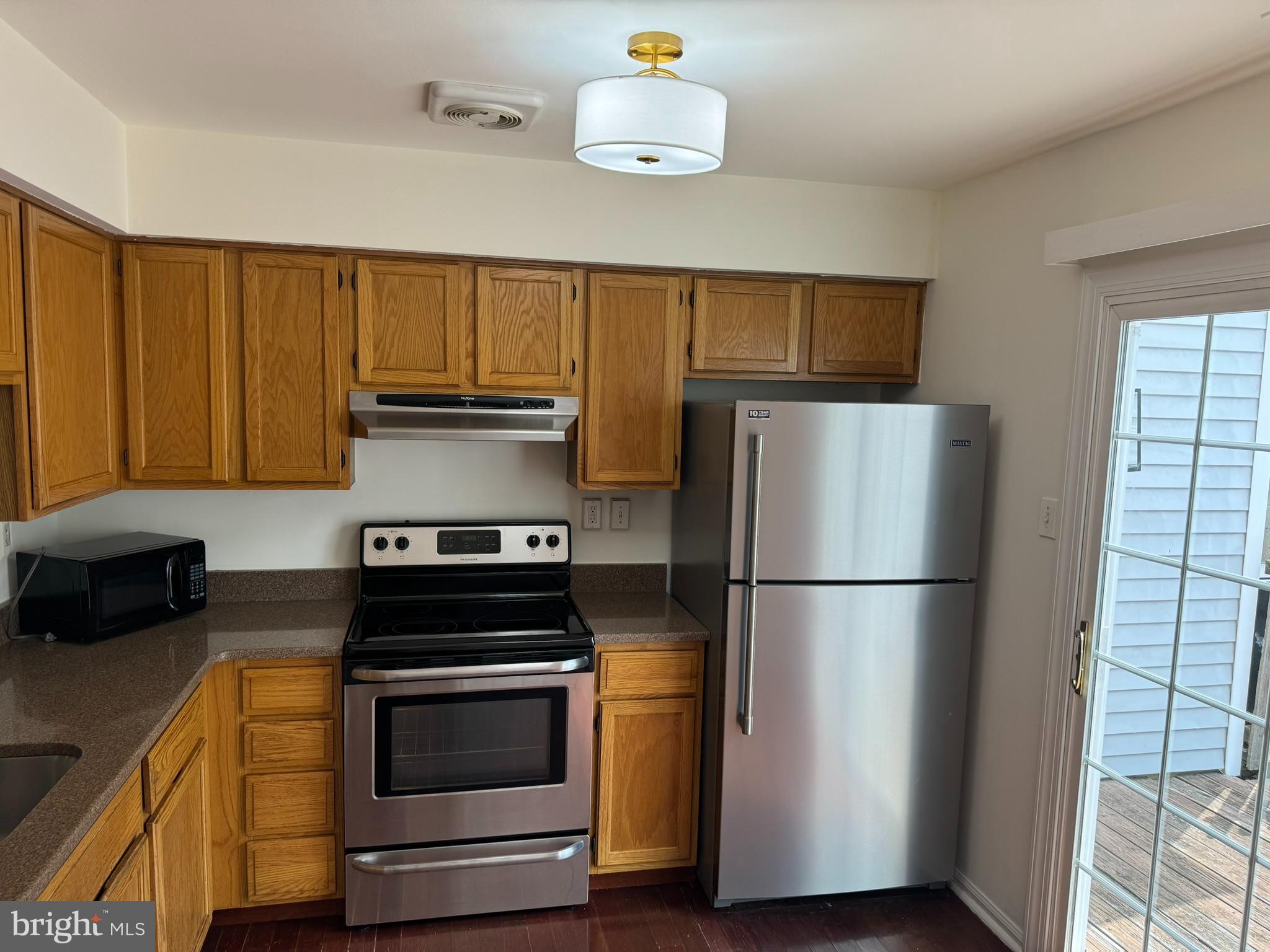 82 Everett Drive Newtown, PA 18940 - Photo 11 of 24