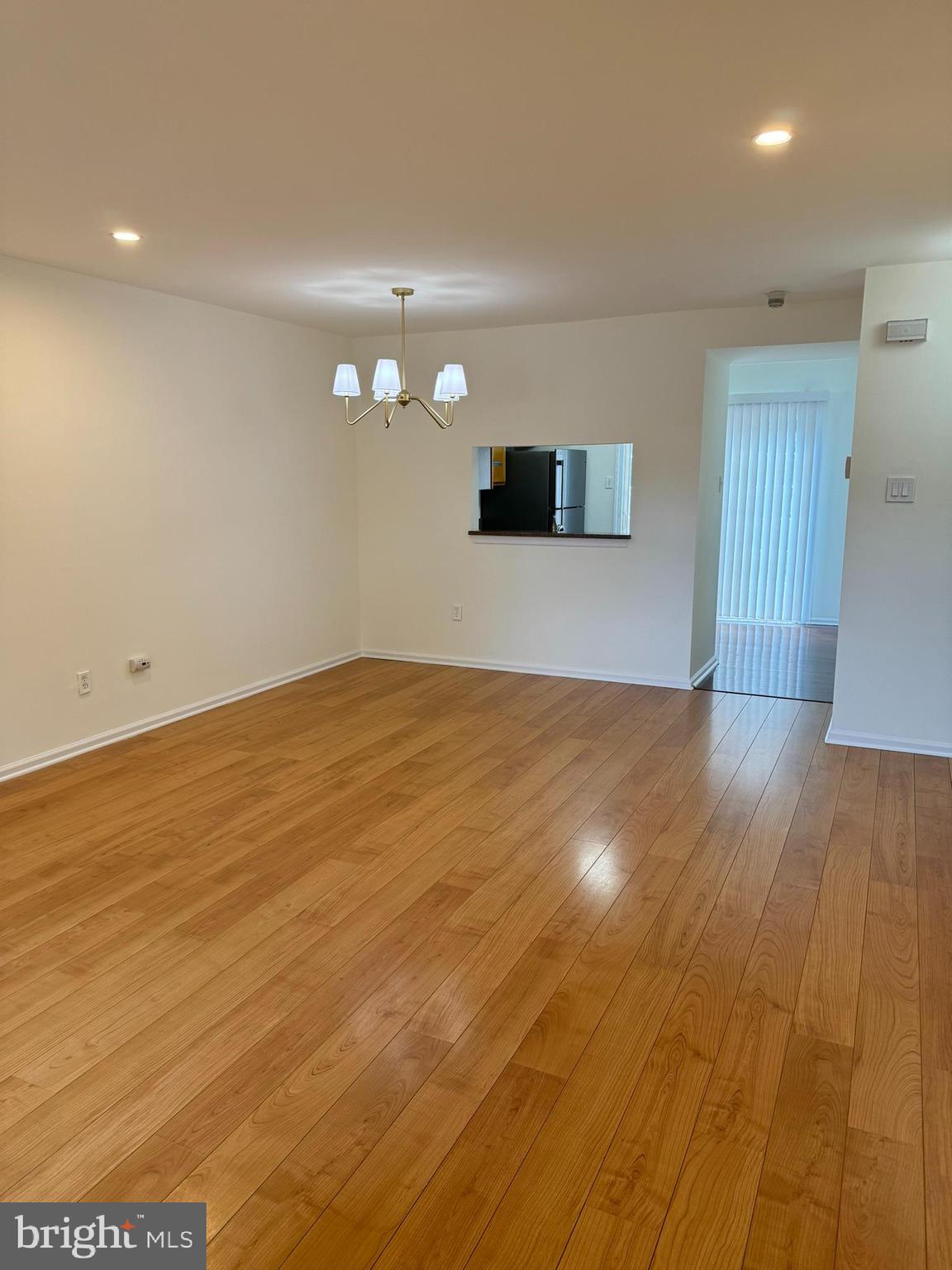 82 Everett Drive Newtown, PA 18940 - Photo 4 of 24