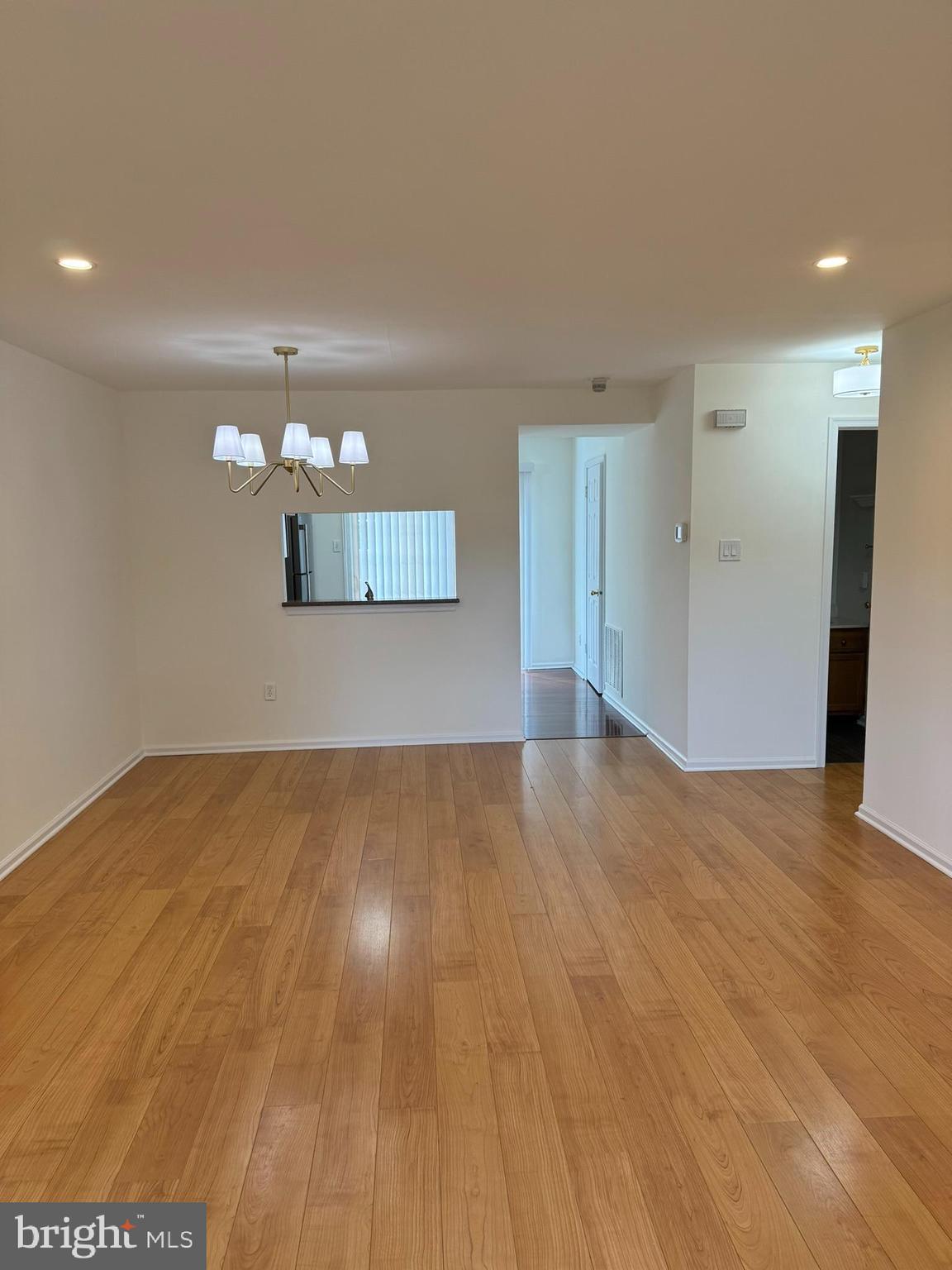 82 Everett Drive Newtown, PA 18940 - Photo 5 of 24