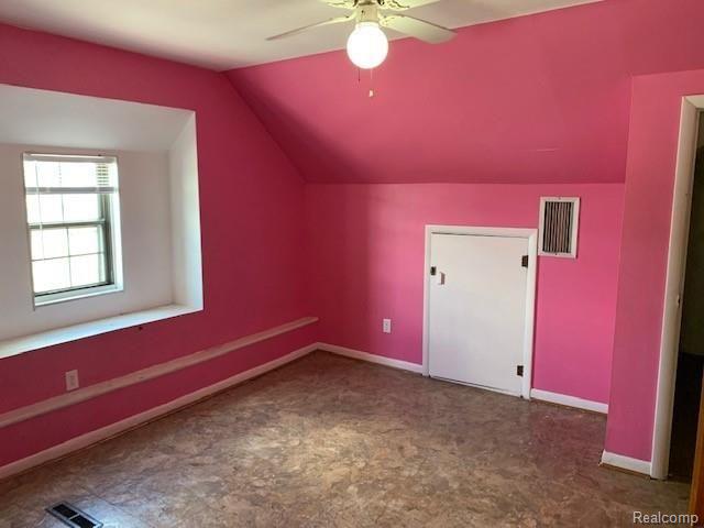 8014 Edward Avenue Center Line, MI 48015 - Photo 17 of 23
