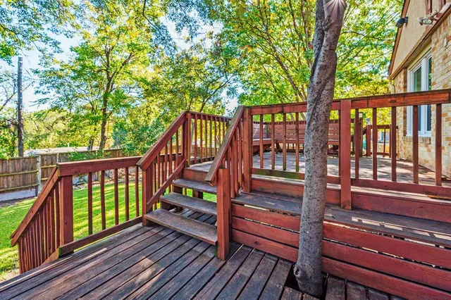 $749,900 | 6802 Vivian Avenue, Dallas, TX 75223